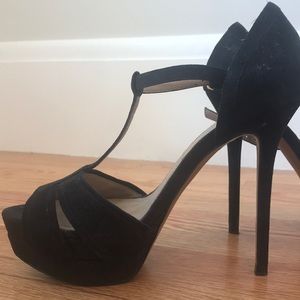Black Zara heels, size 7